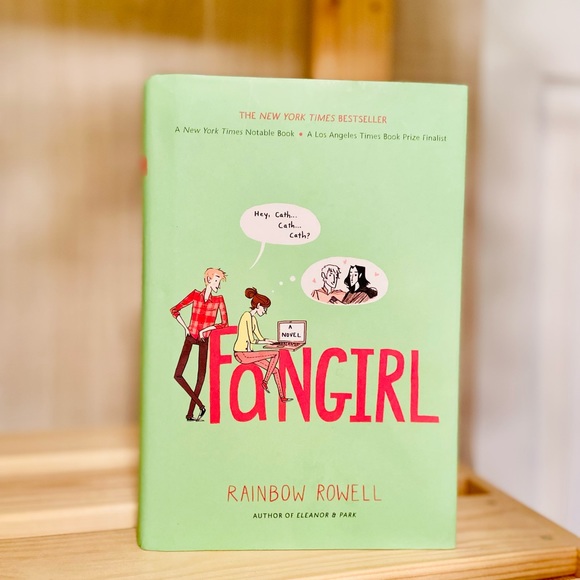 Fangirl - Picture 2 of 4